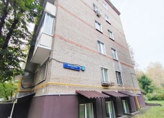 Продам 1-ком. квартиру, 52.8 м2, Москва, улица Винокурова, 7/5к2