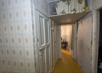 Продается 2-комнатная квартира, 44 м2, Троицк, улица имени Ю.А. Гагарина, 20