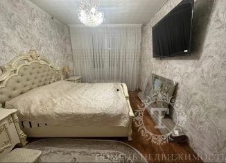 Продам трехкомнатную квартиру, 68.1 м2, Тюмень, улица Александра Логунова, 3, Восточный округ