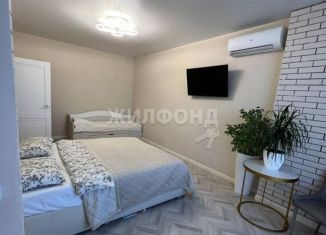 Продам 2-комнатную квартиру, 60 м2, Астрахань, улица Латышева, 3К, ЖК Лазурный