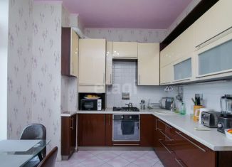 2-ком. квартира на продажу, 73 м2, Калининградская область, улица Фортовая Дорога, 9