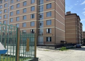 Продаю квартиру со свободной планировкой, 81.1 м2, Чечня, улица Сайханова, 133к2