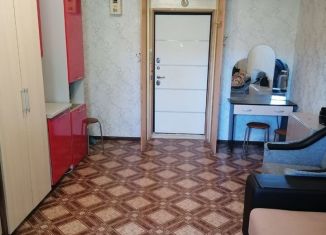 Сдача в аренду комнаты, 19 м2, Волгоград, улица Калинина, 11