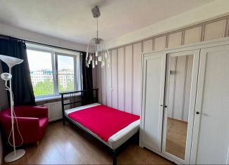 Аренда комнаты, 11 м2, Санкт-Петербург, улица Коммуны, 44к2, муниципальный округ Ржевка