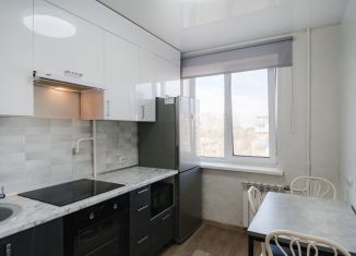 Продается трехкомнатная квартира, 60 м2, Комсомольск-на-Амуре, улица Аллея Труда, 57к4