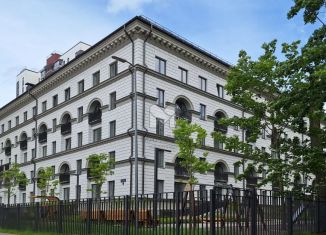 Продам 2-ком. квартиру, 61 м2, Санкт-Петербург, Зеленогорская улица, 3, Выборгский район