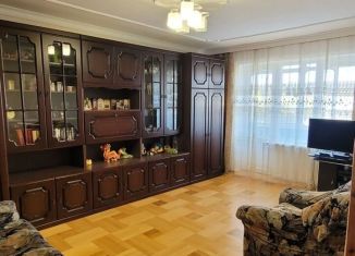 Продаю 3-ком. квартиру, 60 м2, Адыгея, 7-й переулок, 16