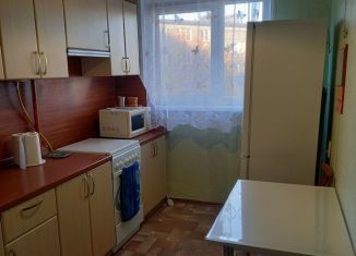 Аренда трехкомнатной квартиры, 62.5 м2, Мурманск, улица Новое Плато, 14