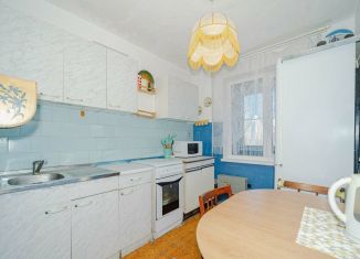 Продажа 2-ком. квартиры, 48 м2, Свердловская область, улица Бебеля, 142