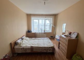 Сдам в аренду комнату, 17 м2, Екатеринбург, Кунарская улица, 20, метро Уральская