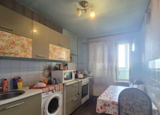 Продам 2-ком. квартиру, 48 м2, Белореченск, Лазурная улица, 10