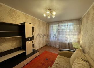 Сдаю однокомнатную квартиру, 40 м2, Татарстан, улица Хади Такташа, 38