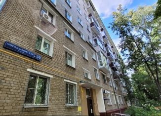 Продам 2-ком. квартиру, 42.1 м2, Москва, Мосфильмовская улица, 39к1