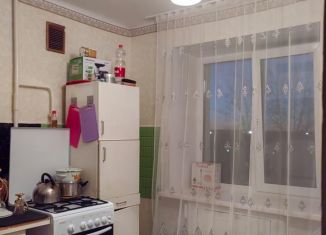 Продажа двухкомнатной квартиры, 44 м2, Омск, улица Всеволода Иванова, 16