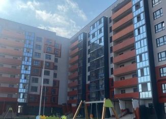 Продам 1-ком. квартиру, 33 м2, Новгородская область, Большая Московская улица, 138