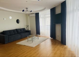 Сдается 3-ком. квартира, 115 м2, Екатеринбург, улица Хохрякова, 39