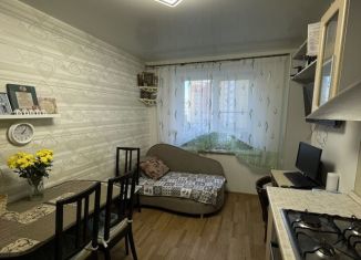 Продается 2-ком. квартира, 62.5 м2, Владимир, улица Мира, 15