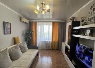 Продается 2-ком. квартира, 44 м2, Новотроицк, Зелёная улица, 39