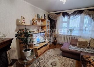 Продажа 2-комнатной квартиры, 50 м2, Смоленск, Кловская улица, 21А