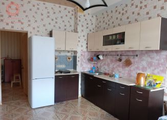 Продается 3-ком. квартира, 90.4 м2, Керчь, улица Павлика Морозова, 18