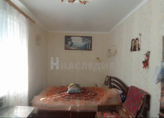 Продам 2-ком. квартиру, 50 м2, Ростовская область, Шахтёрская улица, 14