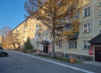 Продам 3-ком. квартиру, 58.4 м2, Бердск, Спортивная улица, 1