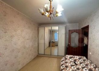 Сдам двухкомнатную квартиру, 52 м2, Псков, проспект Энтузиастов, 1