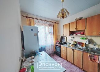 Двухкомнатная квартира на продажу, 46.5 м2, Курская область, улица Ивана Петровича Павлуновского, 5