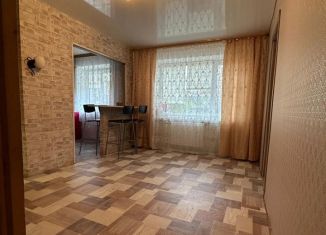 Продается 2-комнатная квартира, 42 м2, Новомосковск, улица Калинина, 13