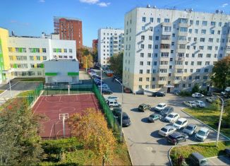 Продается 1-комнатная квартира, 33.4 м2, Уфа, улица Карла Маркса, 40