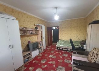 Продам 1-ком. квартиру, 38 м2, Ростовская область, проспект Мира, 22