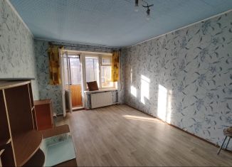 Продам 1-комнатную квартиру, 30 м2, Магнитогорск, улица Бориса Ручьёва, 3А