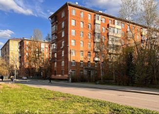 Продается 4-ком. квартира, 60 м2, Москва, Большая Марьинская улица, 7к2