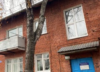 Продажа 2-ком. квартиры, 44 м2, Тара, улица Клименко, 10