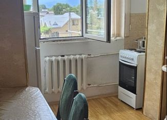 Продается 2-ком. квартира, 50 м2, Нальчик, улица Фурманова, 12Б, район Аэропорт