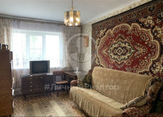 Продам трехкомнатную квартиру, 56 м2, село Истье, Новая улица, 2