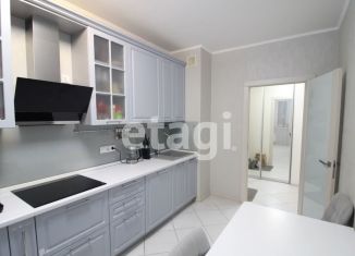 Продам 3-ком. квартиру, 70.1 м2, Красноярский край, улица Алексеева, 39