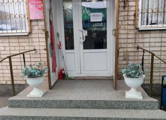 Продаю помещение свободного назначения, 30 м2, Тихорецк, улица Меньшикова, 48