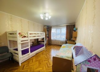 Продается 3-комнатная квартира, 70 м2, Анапа, улица Крылова, 85А