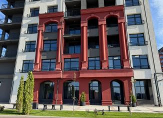 Продам 3-комнатную квартиру, 128.1 м2, Калининград