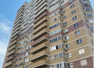 Продаю трехкомнатную квартиру, 80 м2, Ростов-на-Дону, Октябрьский район, улица Петренко, 24