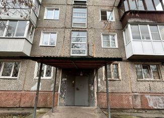 Сдача в аренду пятикомнатной квартиры, 31 м2, Иркутск, бульвар Рябикова, 6