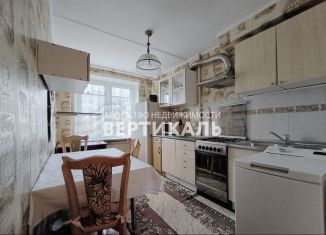 Продажа двухкомнатной квартиры, 48.4 м2, Москва, 3-й квартал, 16, метро Алма-Атинская