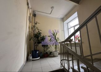 Продается 4-ком. квартира, 95 м2, Алтайский край, проспект Ленина, 65