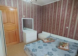 Продается 3-комнатная квартира, 67 м2, Ростовская область, улица Гагарина, 23