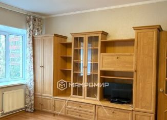 Продажа трехкомнатной квартиры, 72.8 м2, деревня Кузьмолово, Заозёрная улица, 1