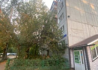 Продаю трехкомнатную квартиру, 61 м2, Коми, улица Карла Маркса, 176