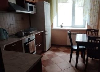 Сдача в аренду 2-ком. квартиры, 56 м2, Томск, улица Степана Разина, 19