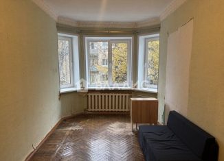 Сдается трехкомнатная квартира, 66 м2, Владимир, улица Труда, 19