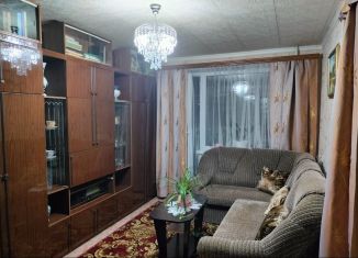 Продается 3-ком. квартира, 60 м2, Чебоксары, проспект Мира, 23А